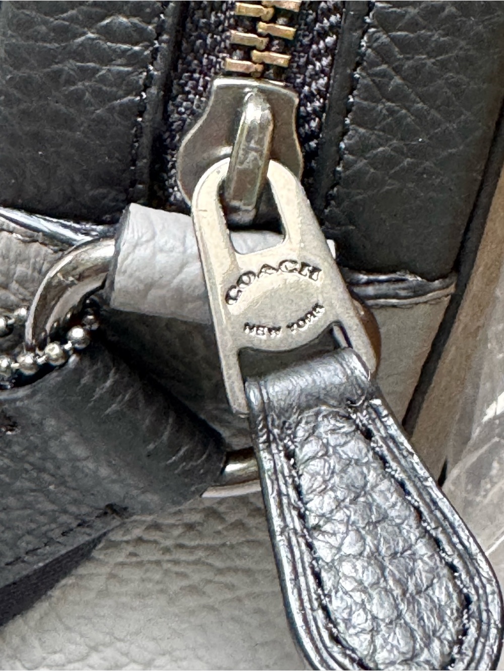 Stylish Coach Gray and Black Unisex Bag - Picture 10 of 15